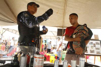 Diálogo com a comunidade marca a abertura do Prefeitura no Bairro, na Terra Firme