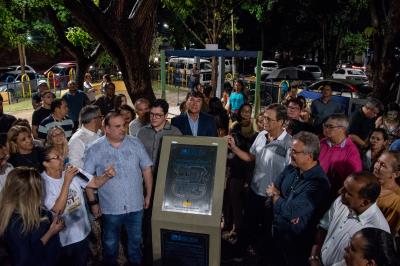 Prefeitura de Belém entrega praça Camilo Viana revitalizada 
