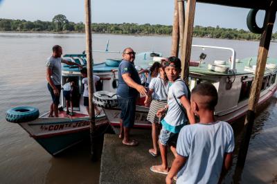 Barcos escolares municipais revolucionam o ensino nas ilhas de Belém