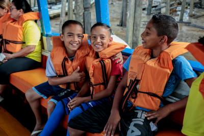 Barcos escolares municipais revolucionam o ensino nas ilhas de Belém