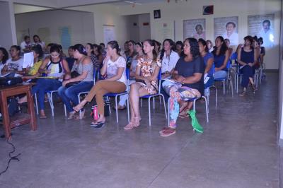 Prefeitura de Belém oferece curso de atendente de farmácia para pais de alunos em Icoaraci