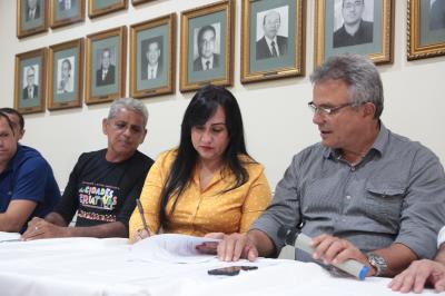 Vias dos bairros da Sacramenta e da Maracangalha serão pavimentadas