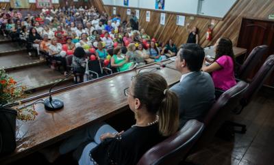 Prefeitura realiza seminário pelo fim da violência contra as mulheres