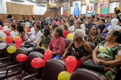 Prefeitura realiza seminário pelo fim da violência contra as mulheres