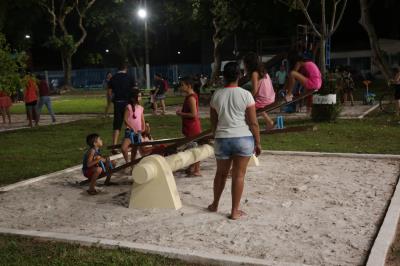 Bairro da Marambaia ganha praça totalmente reformada