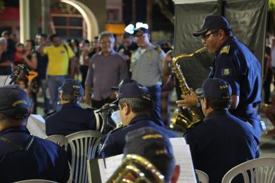 Bairro da Marambaia ganha praça totalmente reformada