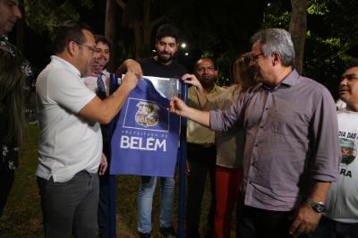 Bairro da Marambaia ganha praça totalmente reformada
