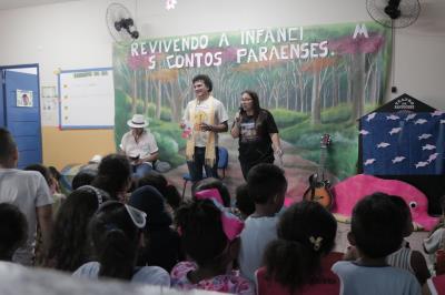 Escola municipal recebe autores paraenses no I Café Literário