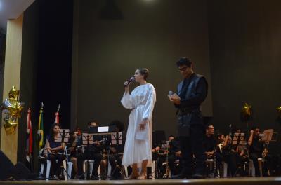 Alunos da rede municipal apresentam musical de trilhas sonoras de filmes e séries