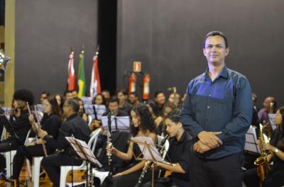 Alunos da rede municipal apresentam musical de trilhas sonoras de filmes e séries