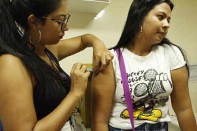Ação no Dia D vacinou jovens contra o sarampo