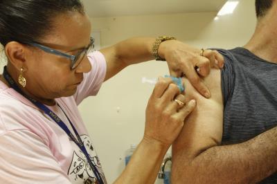 Ação no Dia D vacinou jovens contra o sarampo