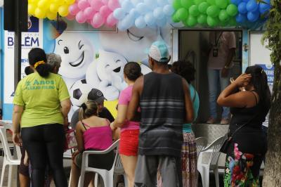 Ação no Dia D vacinou jovens contra o sarampo