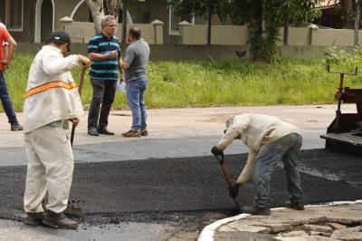 Prefeitura inicia recapeamento da Perebebuí 