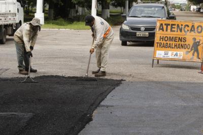 Prefeitura inicia recapeamento da Perebebuí 