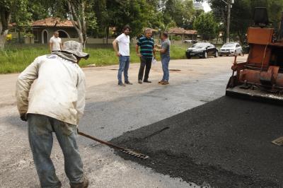 Prefeitura inicia recapeamento da Perebebuí 