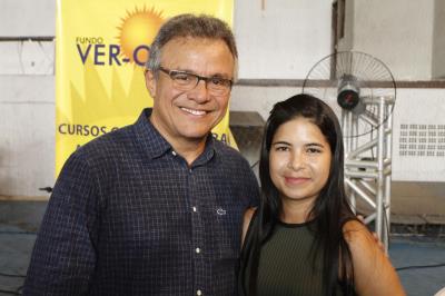 Prefeitura certifica 740 alunos e apresenta novidades para o Fundo Ver-o-Sol e Portal do Trabalhador