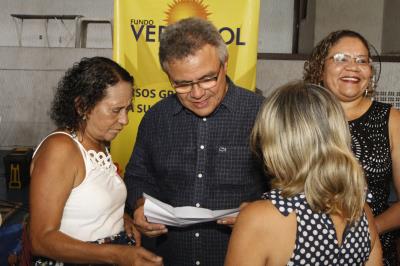 Prefeitura certifica 740 alunos e apresenta novidades para o Fundo Ver-o-Sol e Portal do Trabalhador