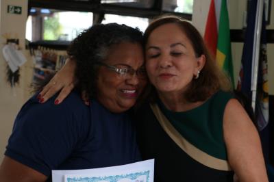 Alunos do projeto Alfabetização em Movimento, da Semec, recebem certificados
