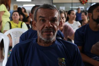 Alunos do projeto Alfabetização em Movimento, da Semec, recebem certificados