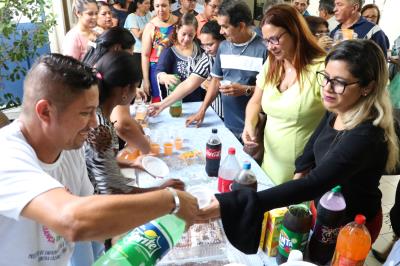Alunos do projeto Alfabetização em Movimento, da Semec, recebem certificados