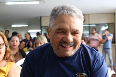 Alunos do projeto Alfabetização em Movimento, da Semec, recebem certificados