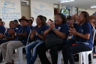 Alunos do projeto Alfabetização em Movimento, da Semec, recebem certificados