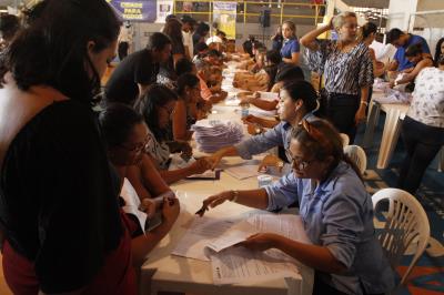 Prefeitura beneficia mais 840 famílias com novas unidades no Quinta dos Paricás