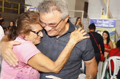 Prefeitura conclui sexta etapa de assinaturas de contratos do Quinta dos Paricás