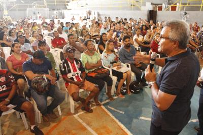 Prefeitura conclui sexta etapa de assinaturas de contratos do Quinta dos Paricás