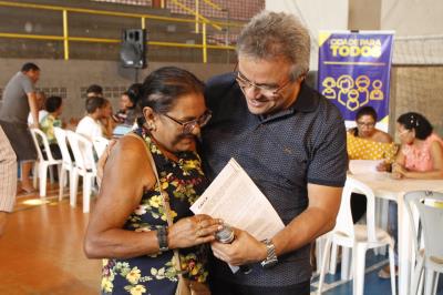 Prefeitura conclui sexta etapa de assinaturas de contratos do Quinta dos Paricás