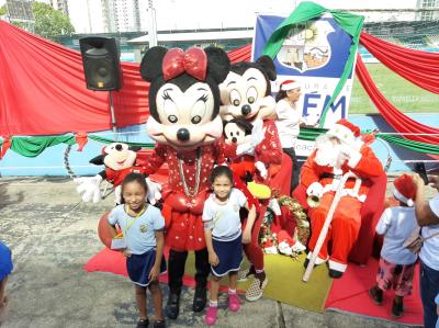 Semec promove Festa de Natal para 900 alunos da educação infantil