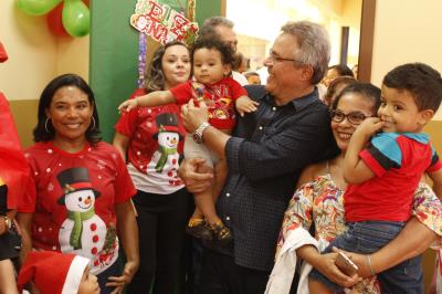 Prefeitura entrega 1.104 novas chaves de apartamentos do residencial 'Quinta dos Paricás'