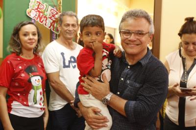 Prefeitura entrega 1.104 novas chaves de apartamentos do residencial 'Quinta dos Paricás'