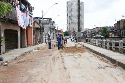 Prefeito Zenaldo Coutinho vistoria obras em andamento pela cidade