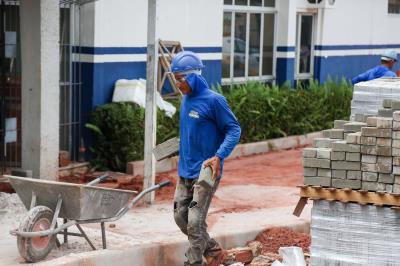 Prefeito Zenaldo Coutinho vistoria obras em andamento pela cidade