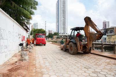 Prefeito Zenaldo Coutinho vistoria obras em andamento pela cidade