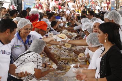 Belém 404 Anos - Parabéns a Belém com Bolo de Aniversário - parte 2