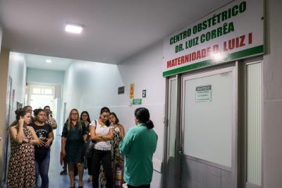 Sesma promove visita de vinculação de gestantes em maternidade da capital