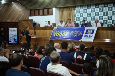Projeto Samuzinho forma crianças para primeiros-socorros e combate aos trotes