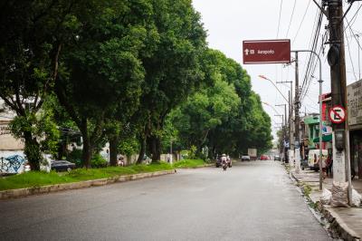 Prefeitura inicia obra de recapeamento na avenida Pedro Álvares Cabral