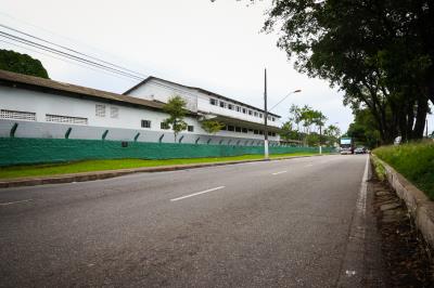 Prefeitura inicia obra de recapeamento na avenida Pedro Álvares Cabral