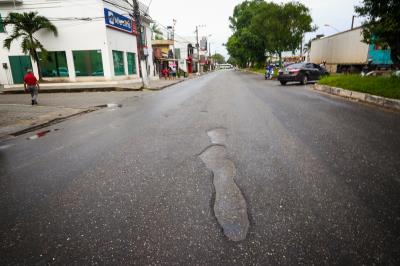 Prefeitura inicia obra de recapeamento na avenida Pedro Álvares Cabral