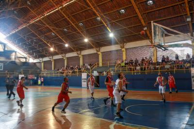 Atletas do basquete paraense participam de torneio da Sejel