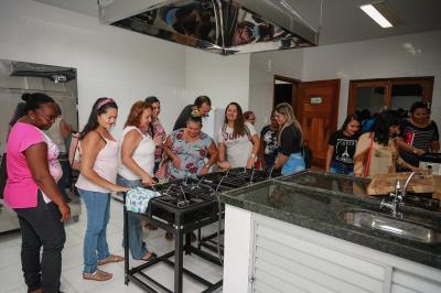 Aula inaugural marca início das atividades da Escola Criativa da Gastronomia