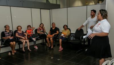 Projeto reúne idosos para formação em noções básicas de primeiros socorros
