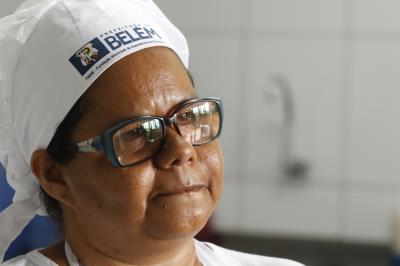 Comunidade do Benguí recebe escola reformada e climatizada