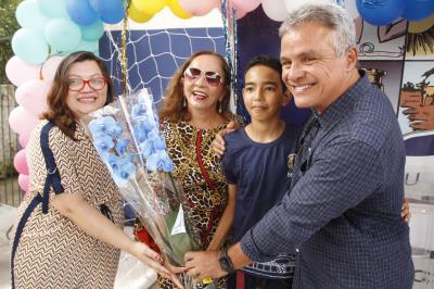 Comunidade do Benguí recebe escola reformada e climatizada