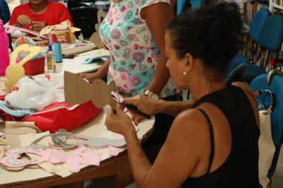 Projeto Pororoca Literária promove oficina de artesanato da Páscoa