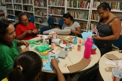 Projeto Pororoca Literária promove oficina de artesanato da Páscoa